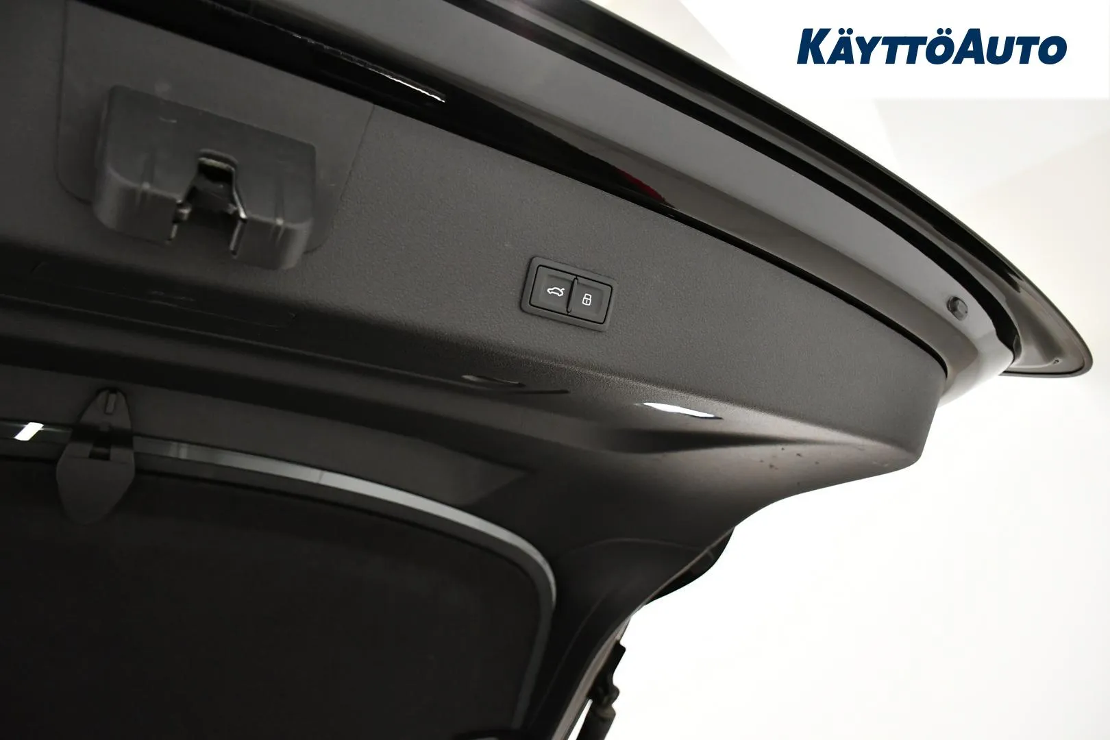 AUDI e-tron JMR-343 carousel image