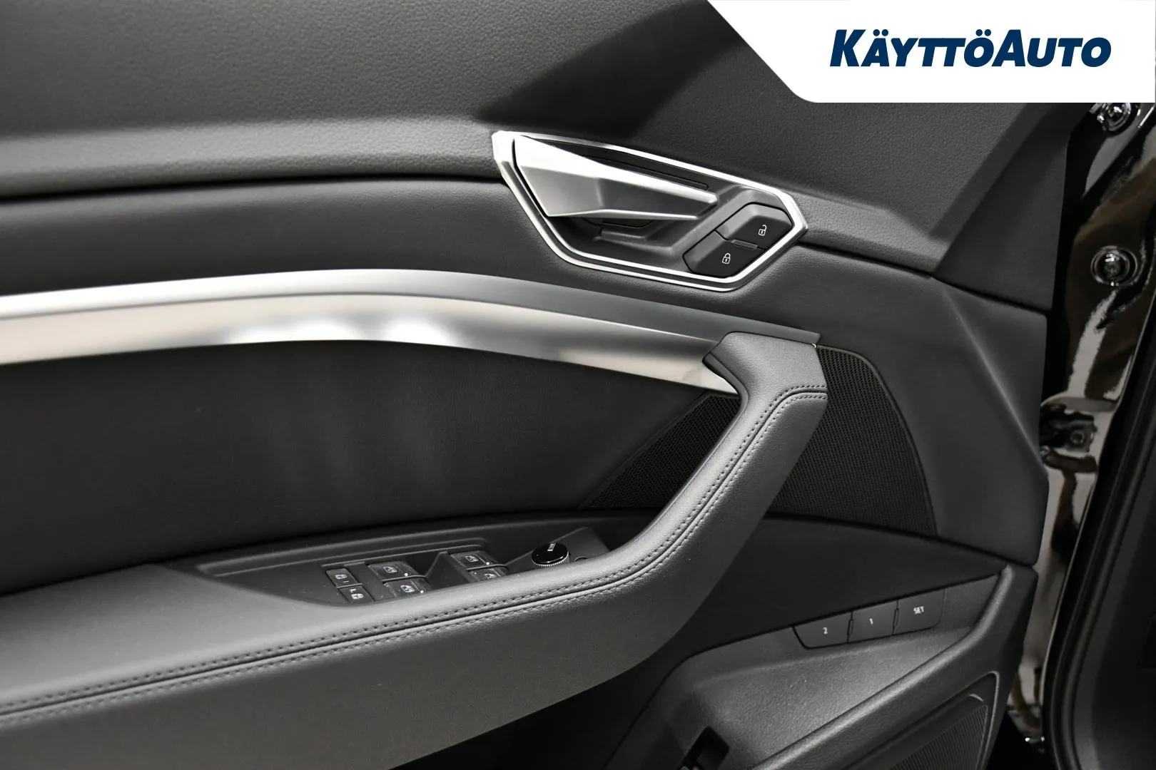 AUDI e-tron JMR-343 carousel image