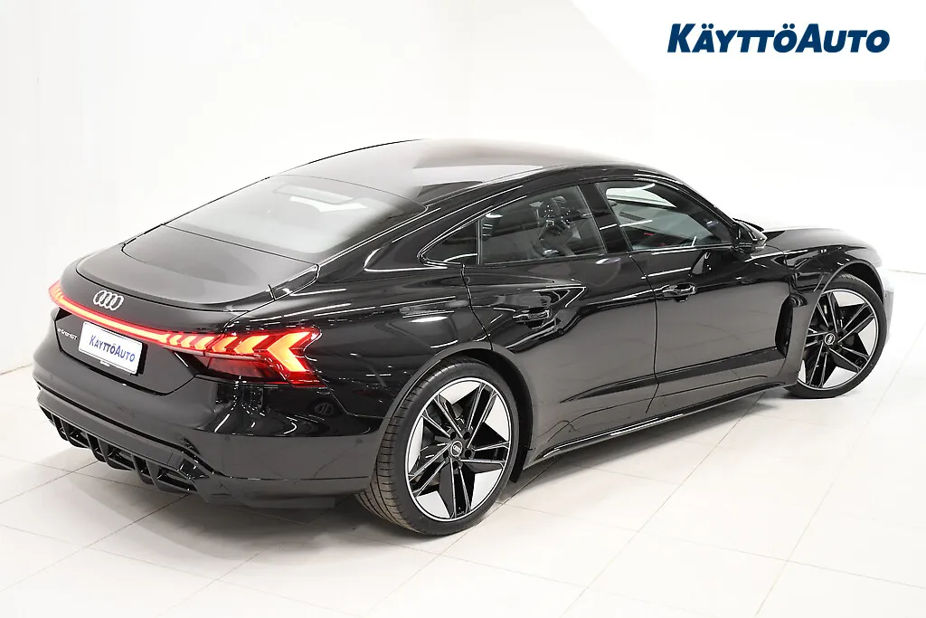 AUDI e-tron GT MOU-273 carousel image