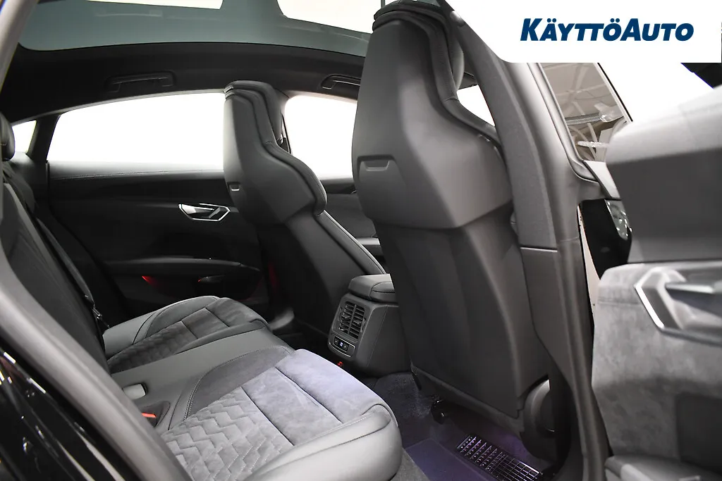 AUDI e-tron GT MOU-273 carousel image