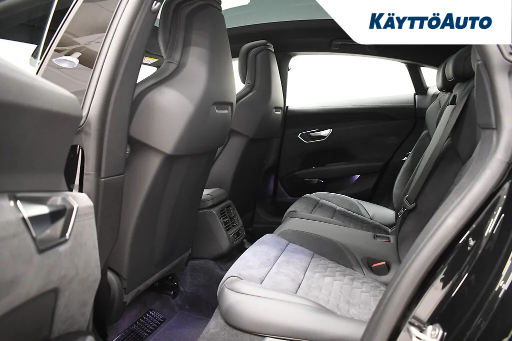 AUDI e-tron GT MOU-273 carousel image