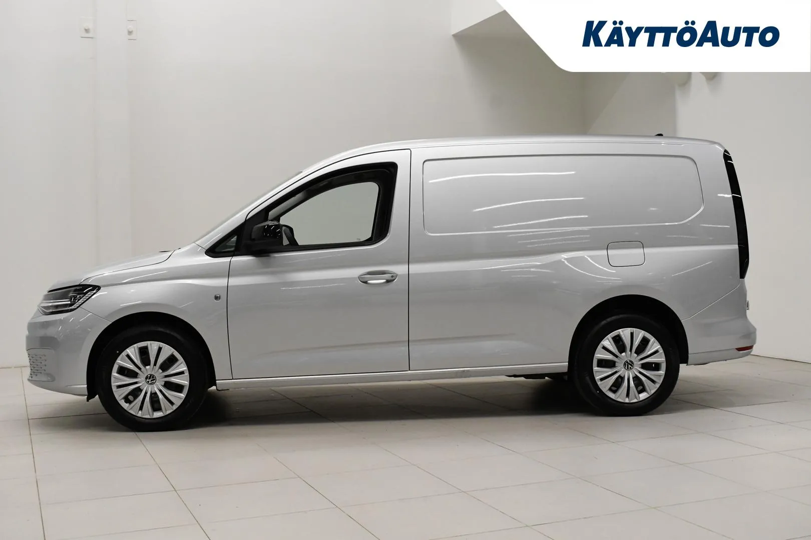 Volkswagen Caddy Maxi YMA-283 carousel image