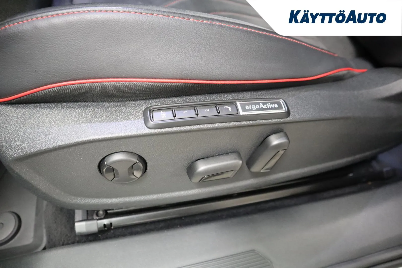 VOLKSWAGEN ID.5 CRI-375 carousel image