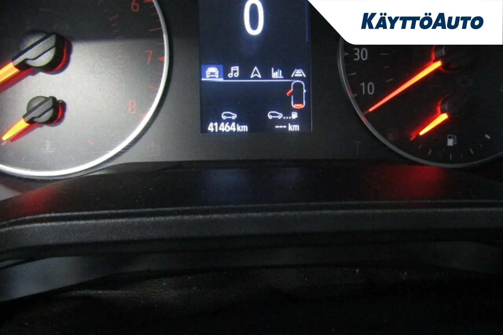 RENAULT Clio OZC-966 carousel image