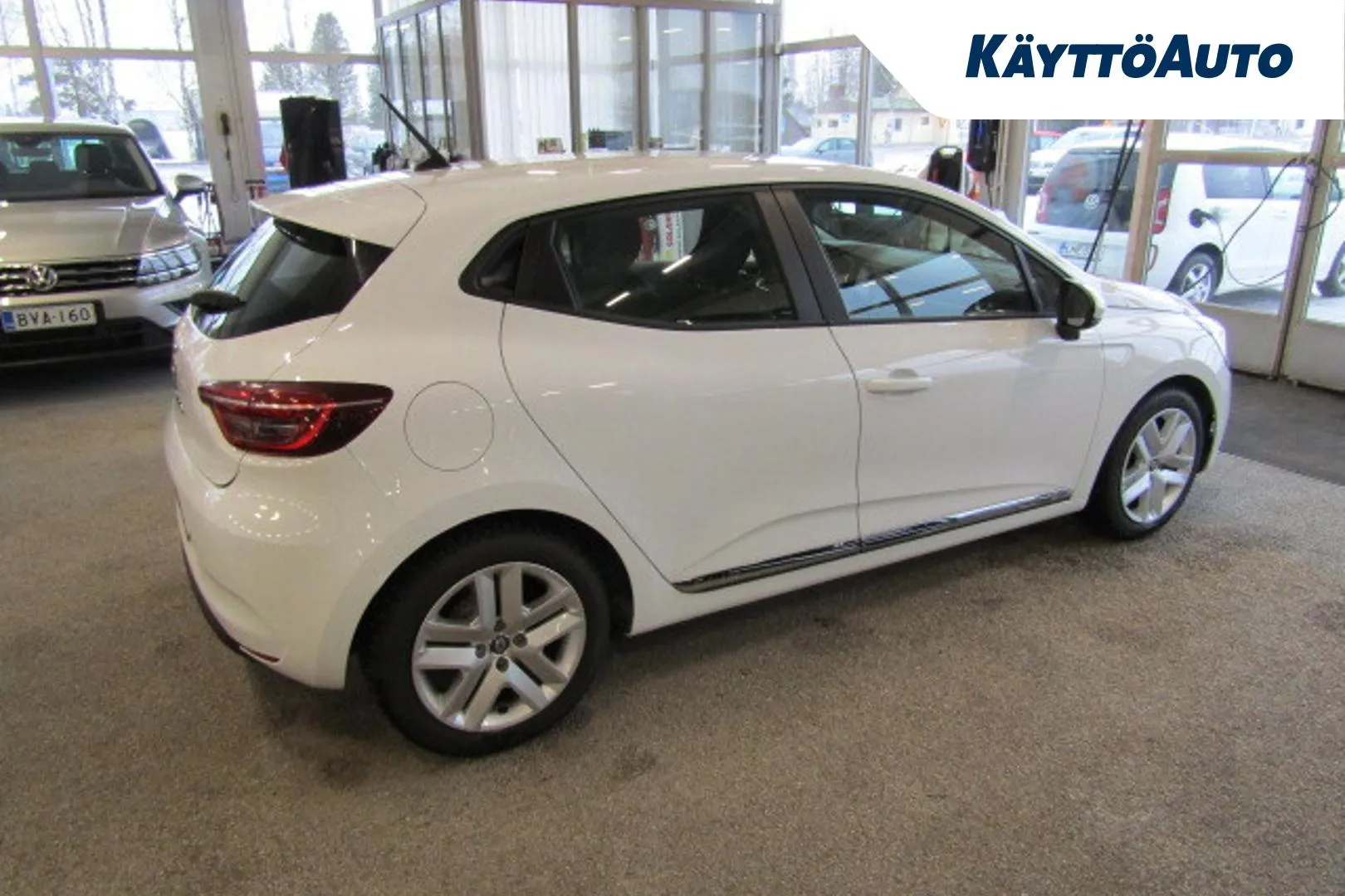 RENAULT Clio OZC-966 carousel image