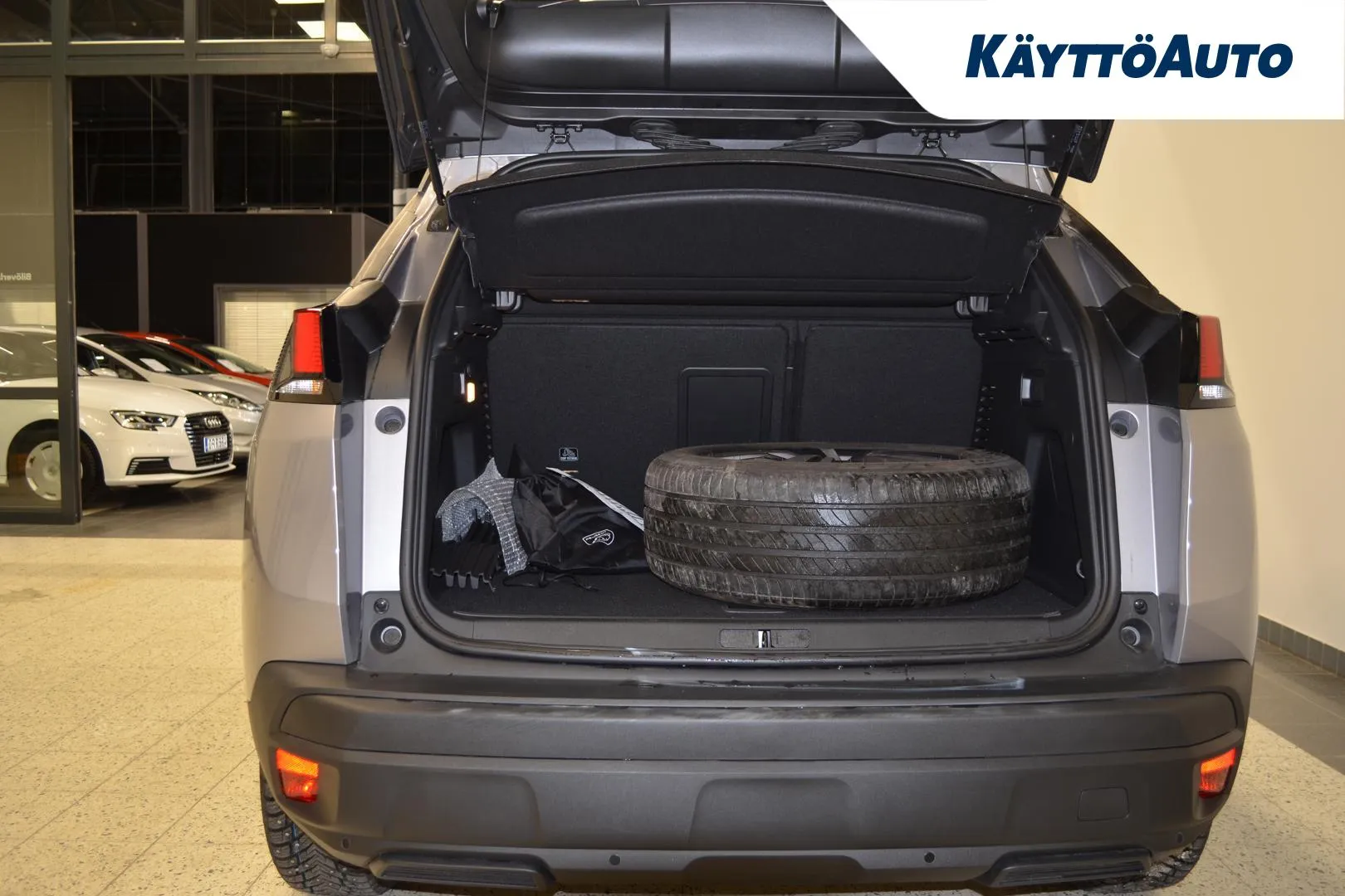 PEUGEOT 3008 IRE-146 carousel image