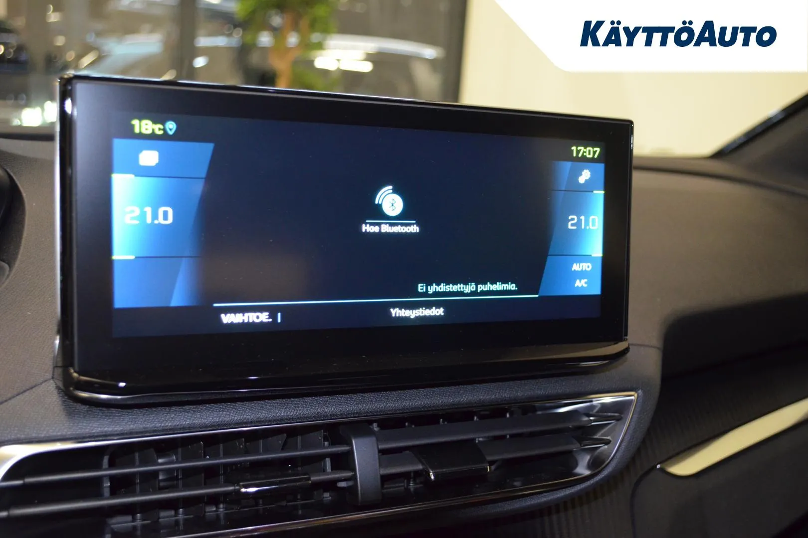 PEUGEOT 3008 IRE-146 carousel image