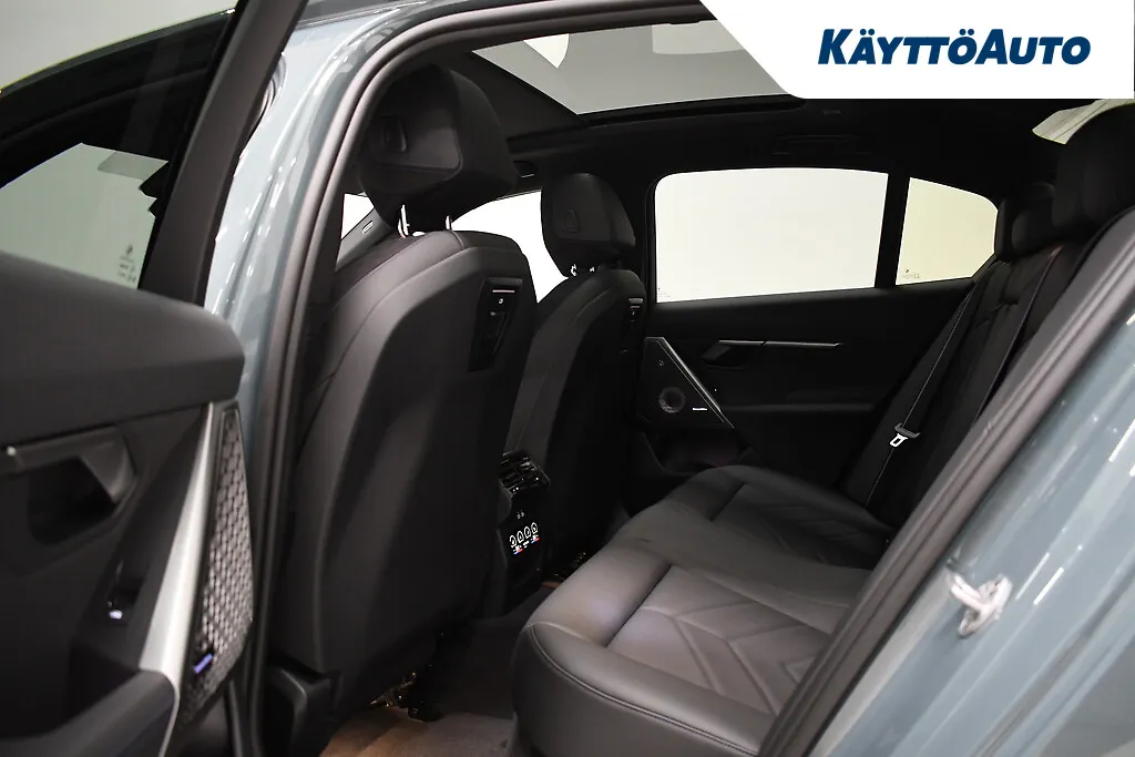 BMW i5 NNH-972 carousel image