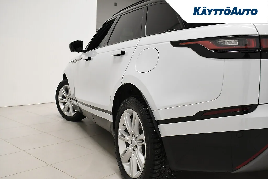 LAND ROVER Range Rover Velar NMJ-211 carousel image