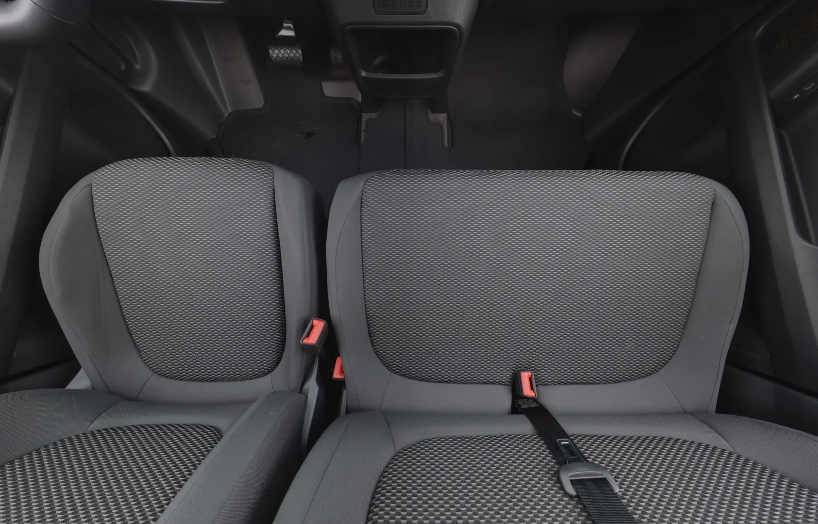 Volkswagen ID. Buzz Cargo RVM-715 carousel image