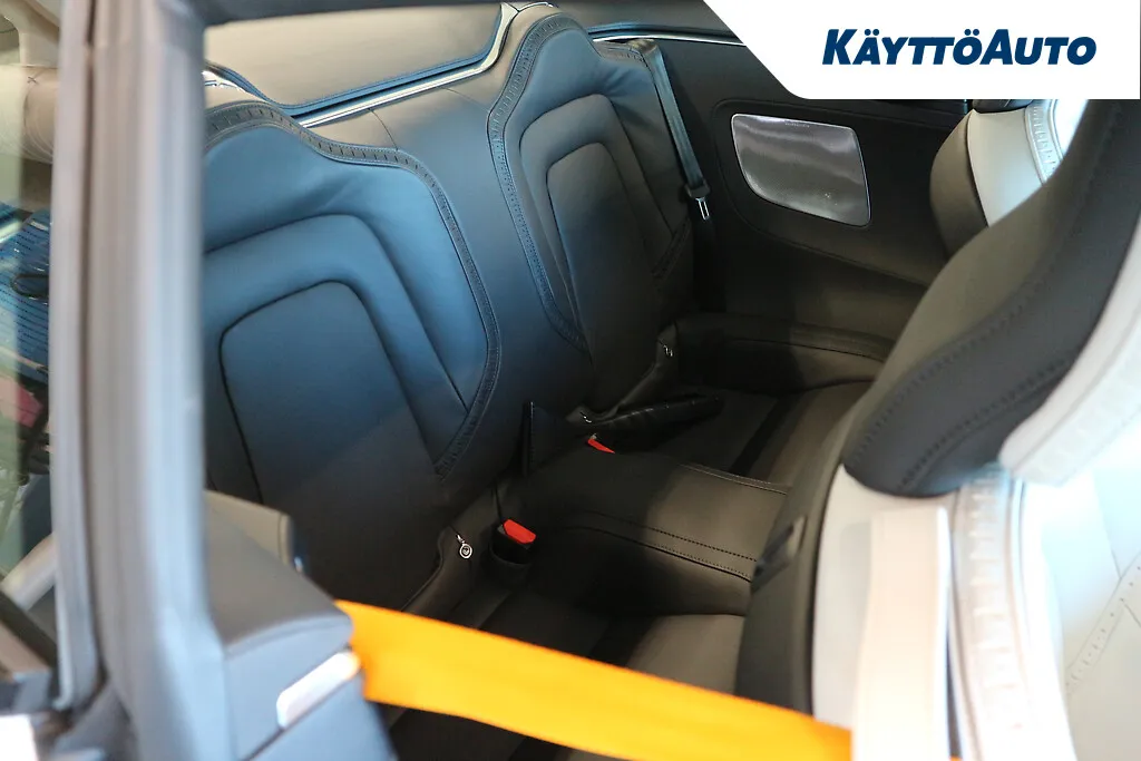 POLESTAR 1 ZOB-378 carousel image