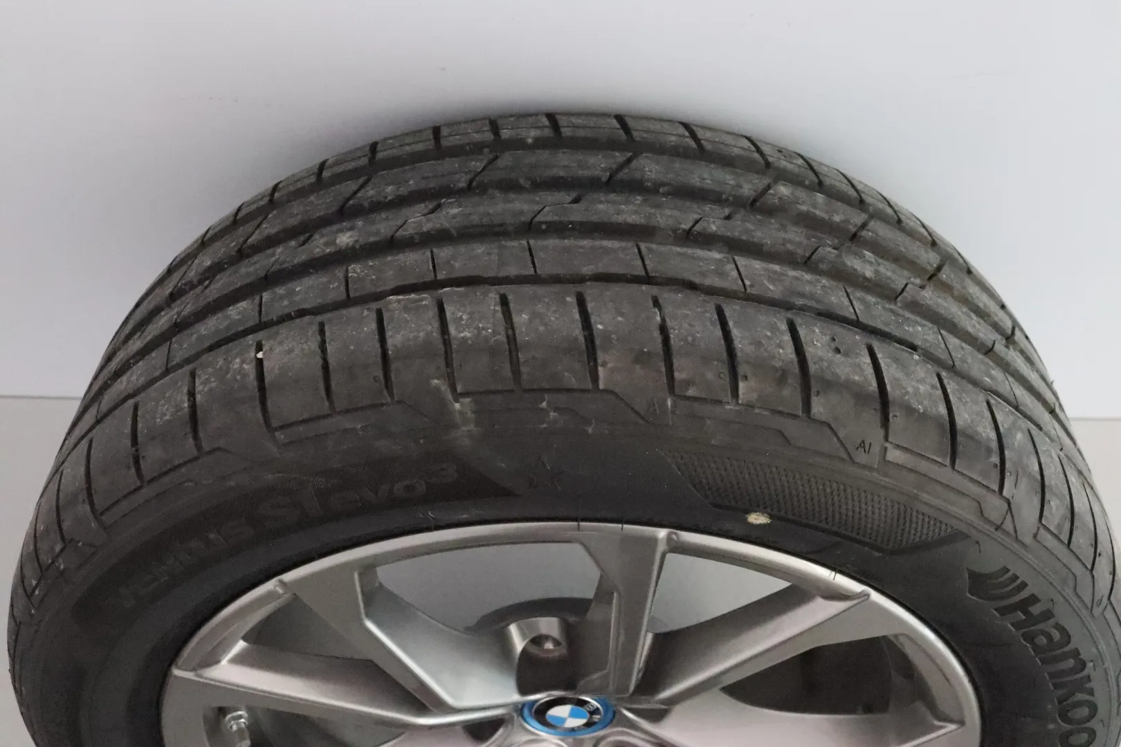 BMW 330 MPS-128 carousel image