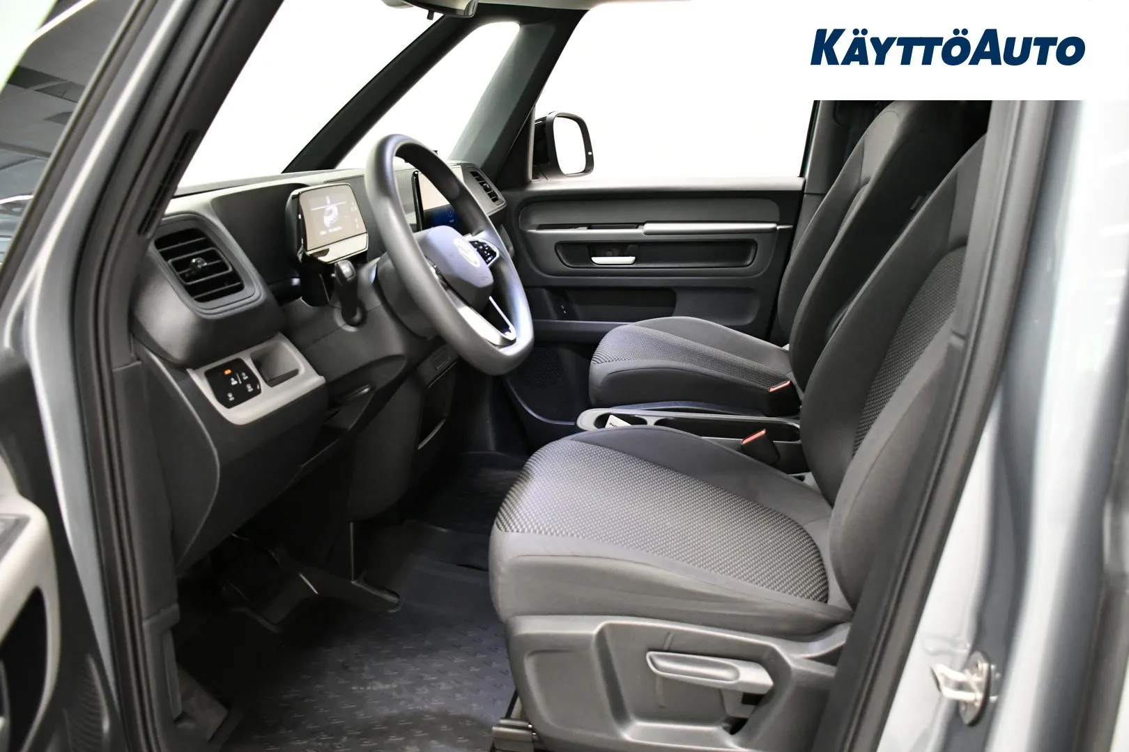 VOLKSWAGEN ID. Buzz Cargo FSE-703 carousel image