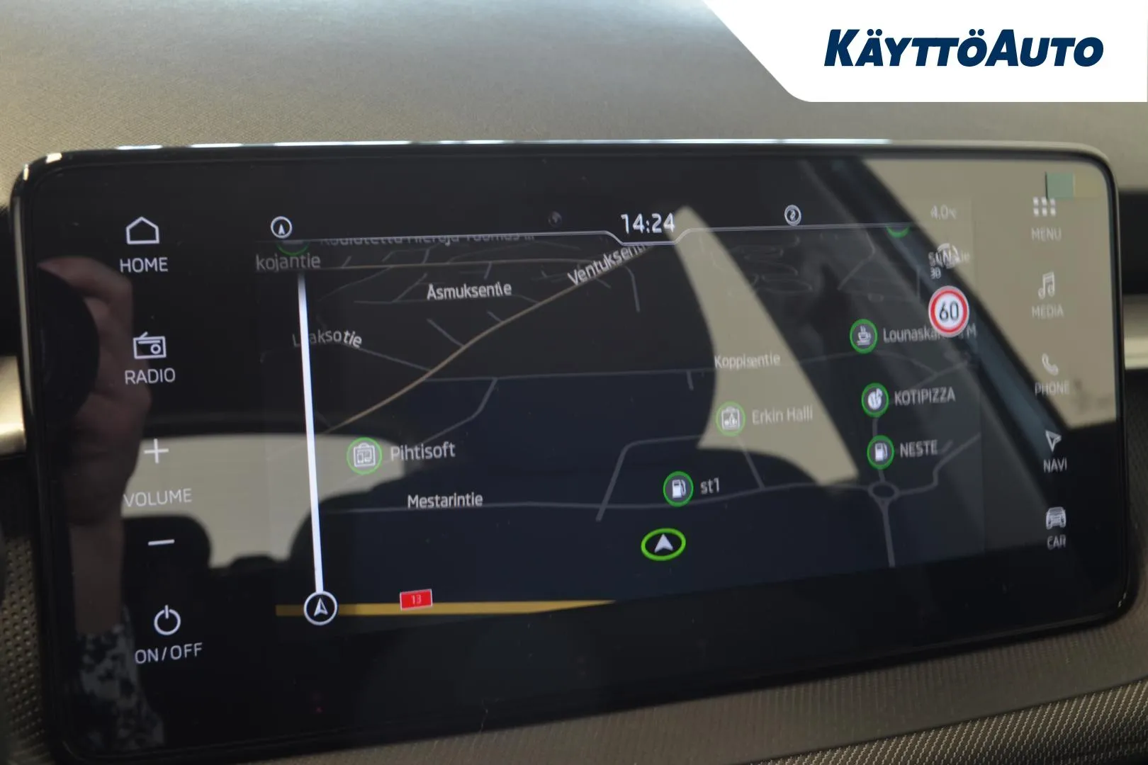 Skoda Fabia JNF-295 carousel image