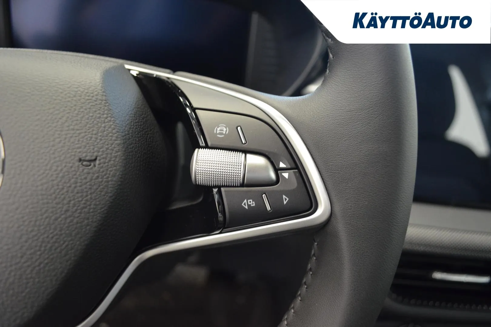 Skoda Fabia JNF-295 carousel image