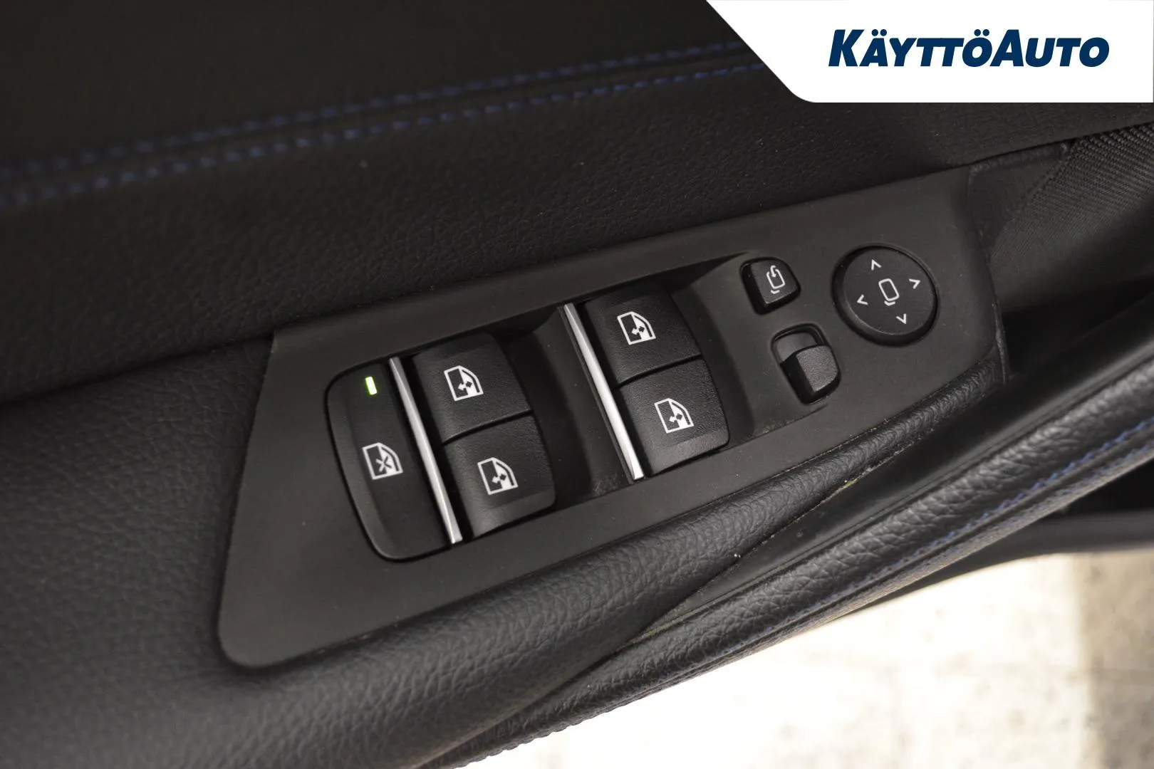 BMW 545 LPJ-208 carousel image