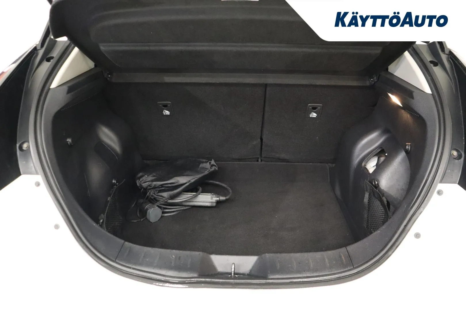 NISSAN Leaf FPP-974 carousel image