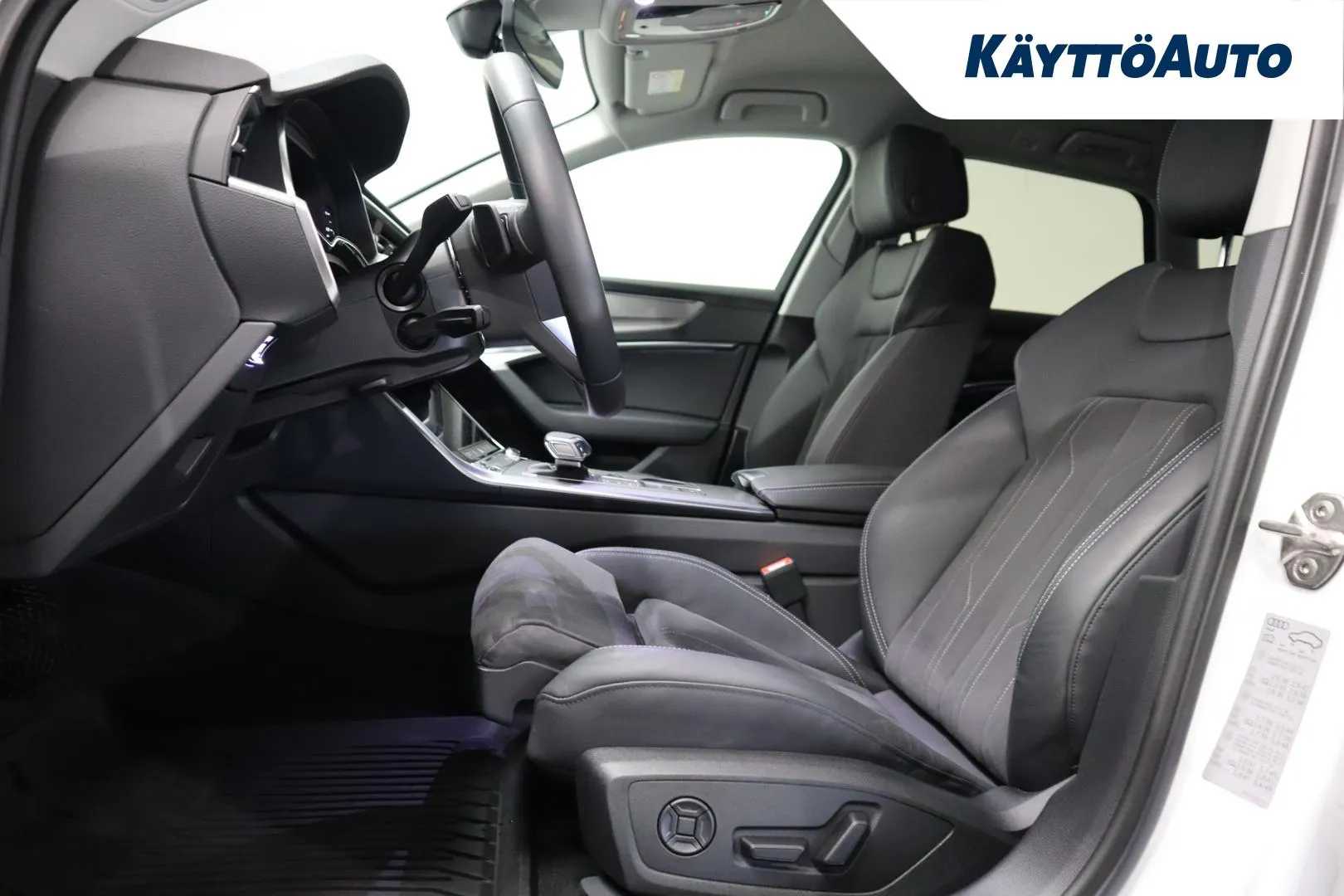 Audi A6 XSP-871 carousel image