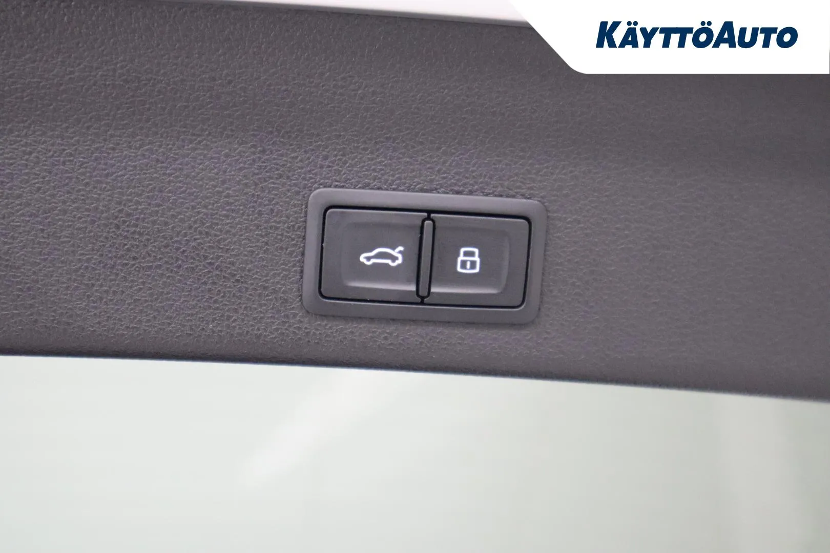 Audi A6 XSP-871 carousel image