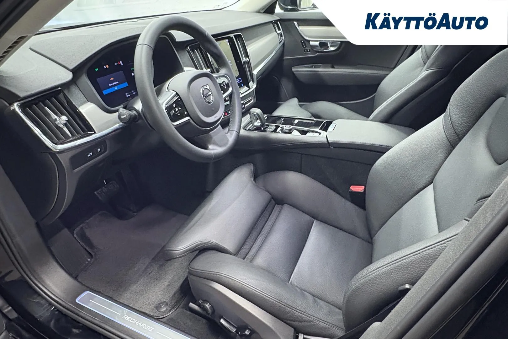 VOLVO S90 NNM-735 carousel image