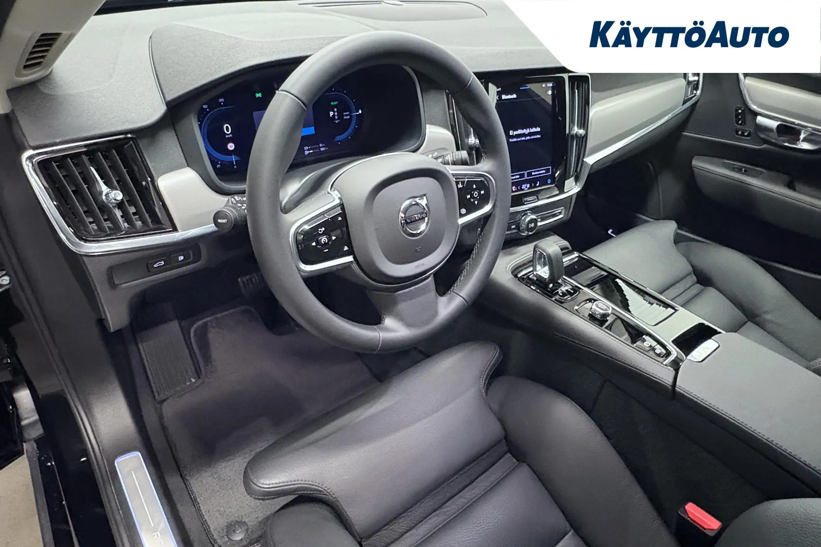 VOLVO S90 NNM-735 carousel image