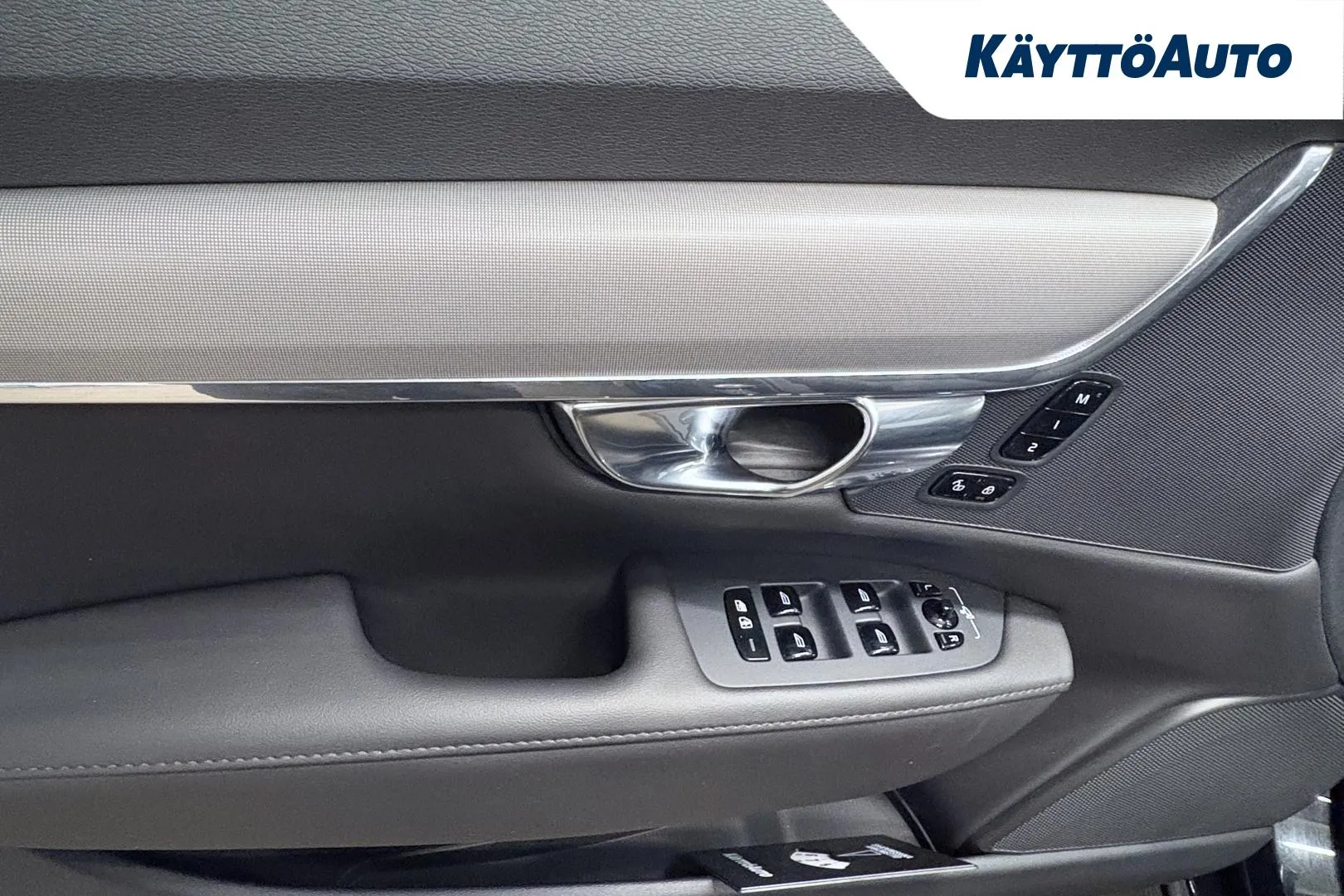 VOLVO S90 NNM-735 carousel image