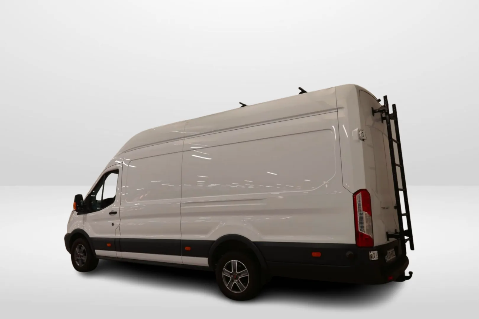 FORD Transit KUR-682 carousel image