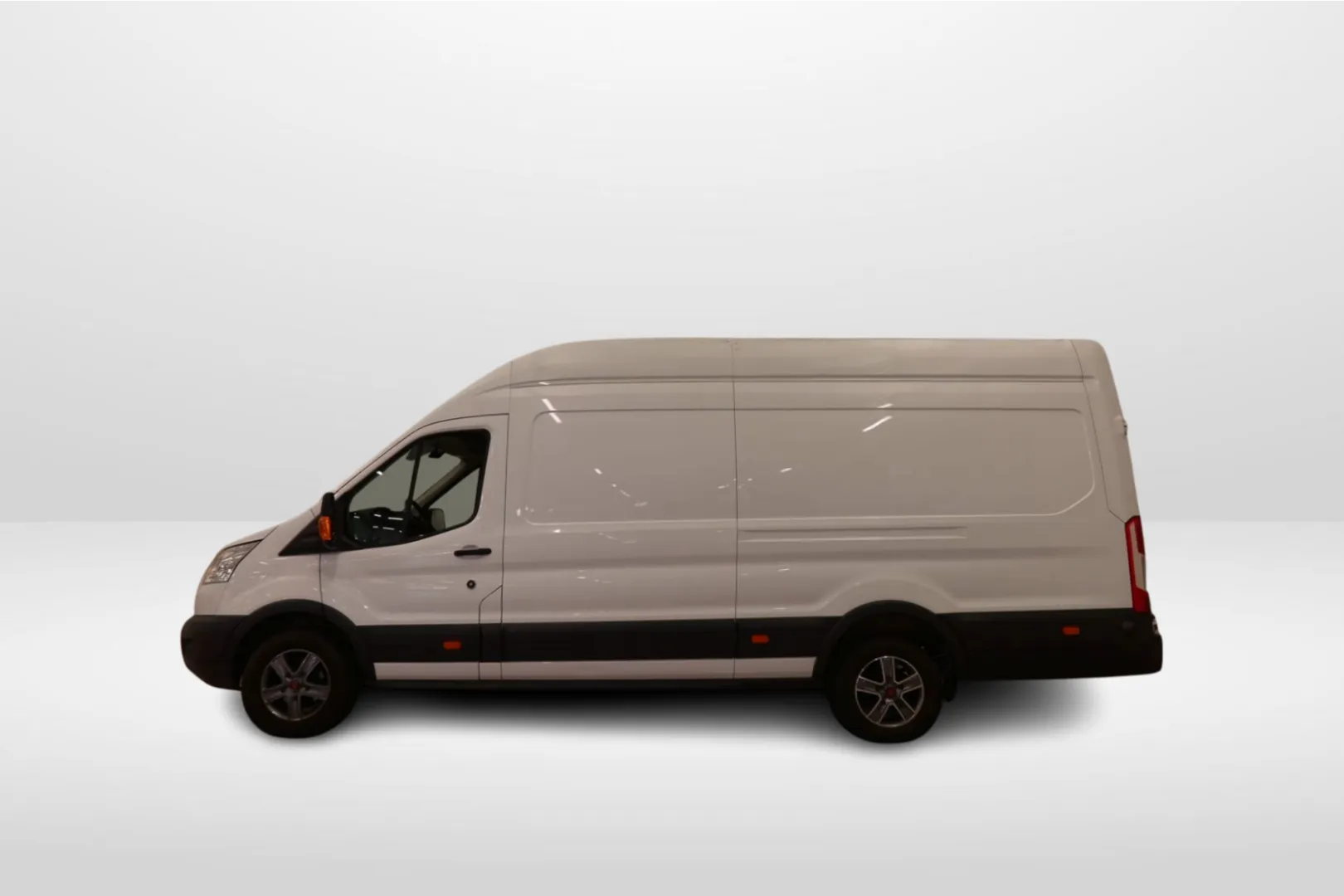 FORD Transit KUR-682 carousel image