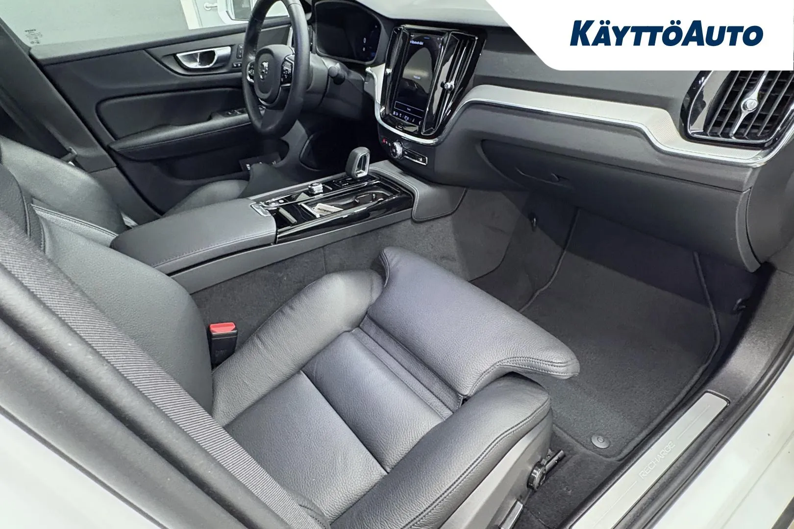 VOLVO S60 XST-737 carousel image