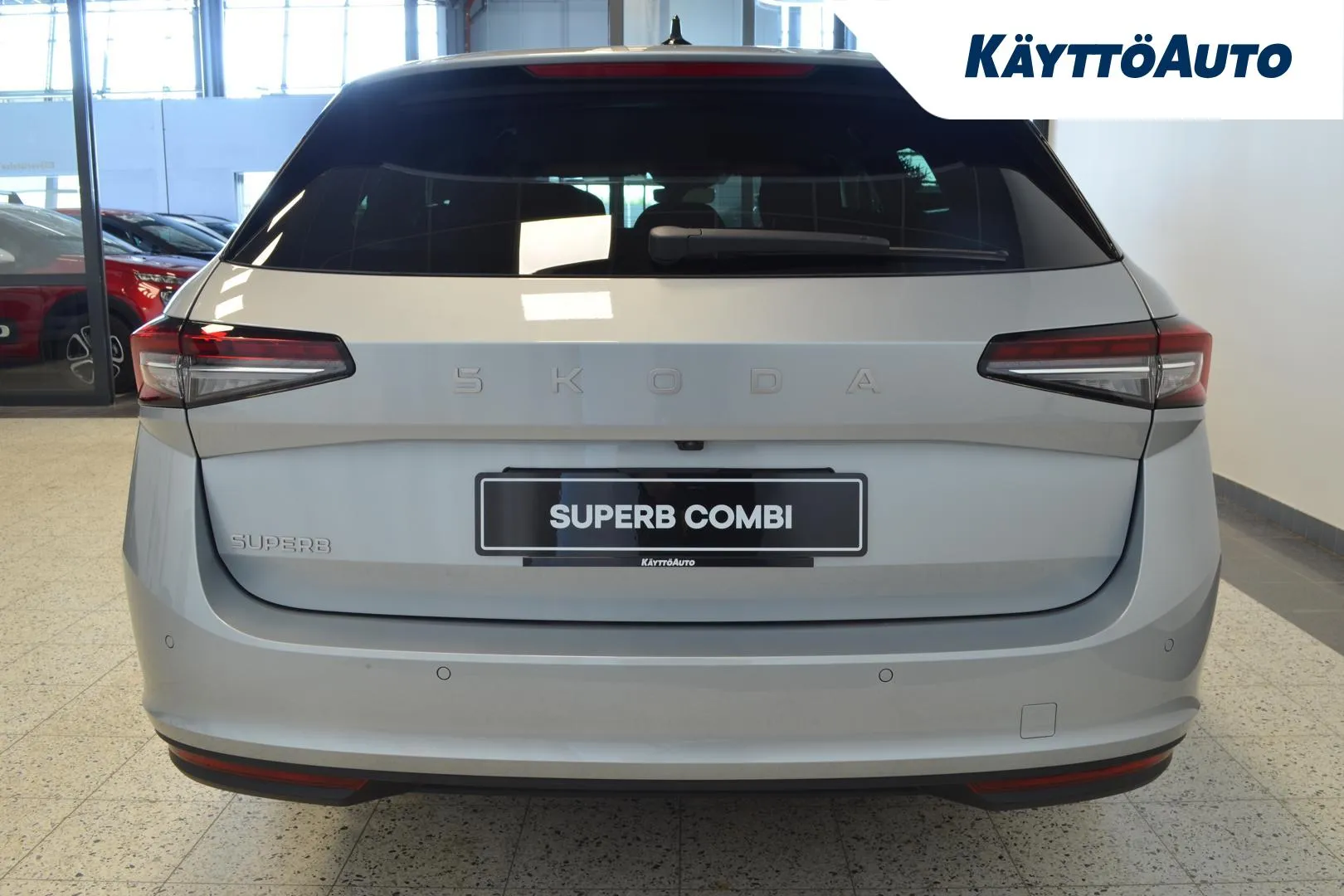 Skoda Superb XSR-435 carousel image