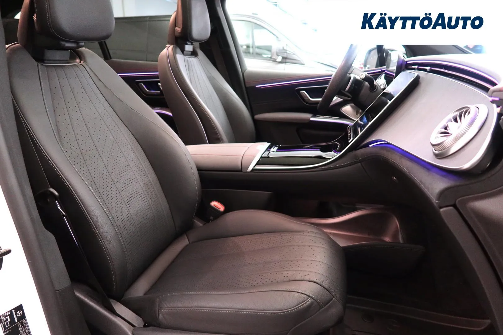 MERCEDES-BENZ EQS SUV OZY-987 carousel image