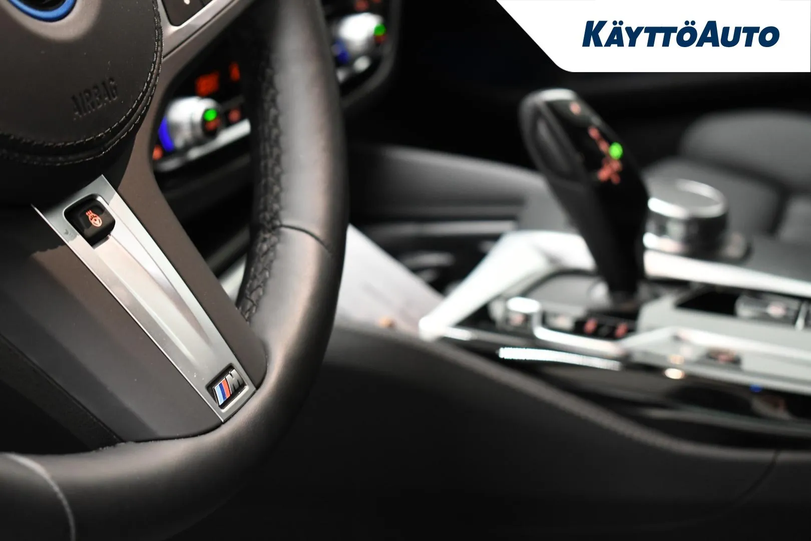 BMW 545 SPT-424 carousel image