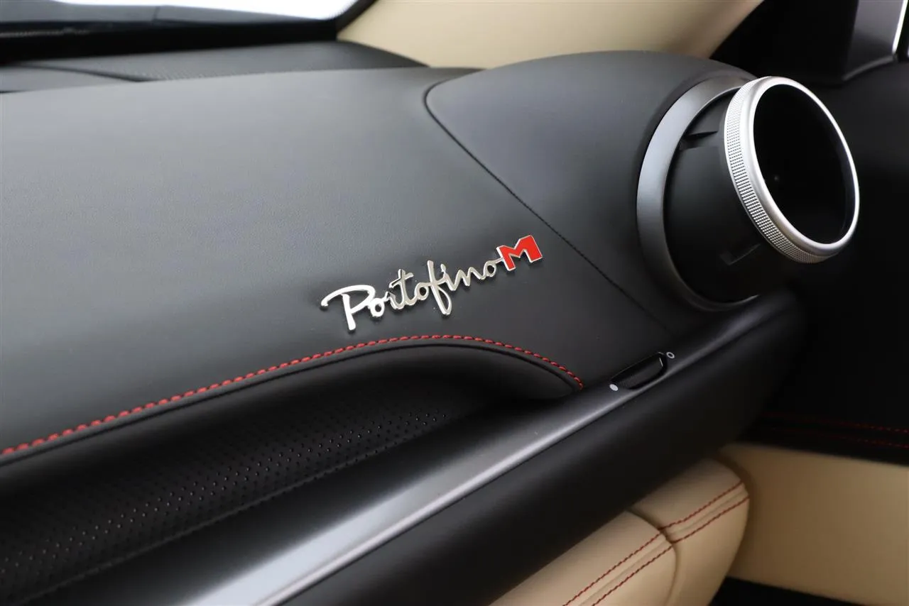 Ferrari Portofino M FUN-620 carousel image