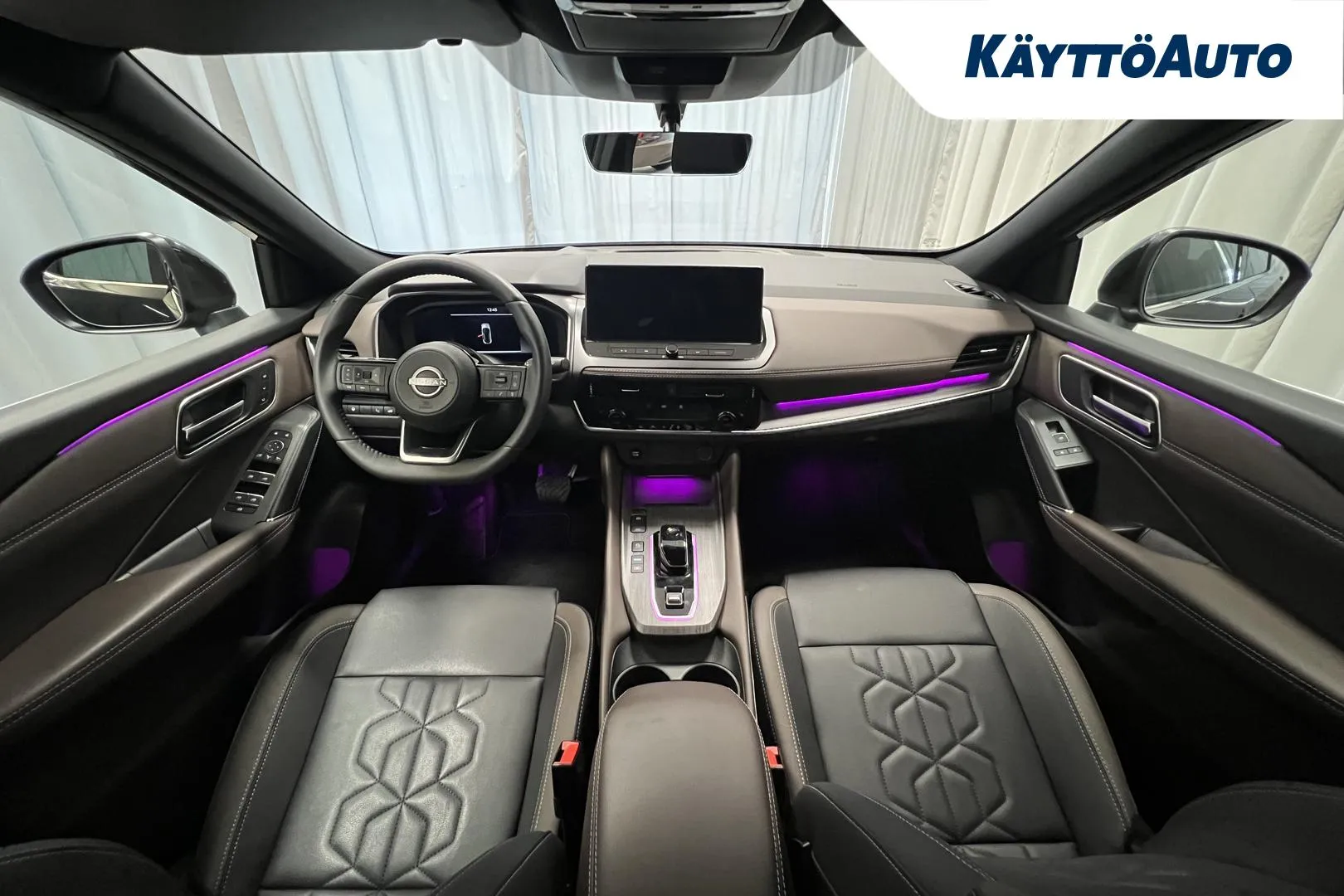 Nissan Qashqai KVV-393 carousel image