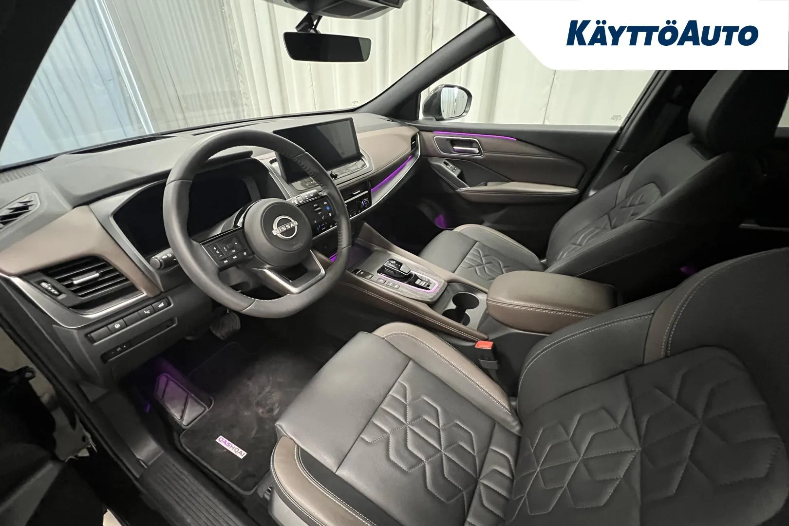 Nissan Qashqai KVV-393 carousel image