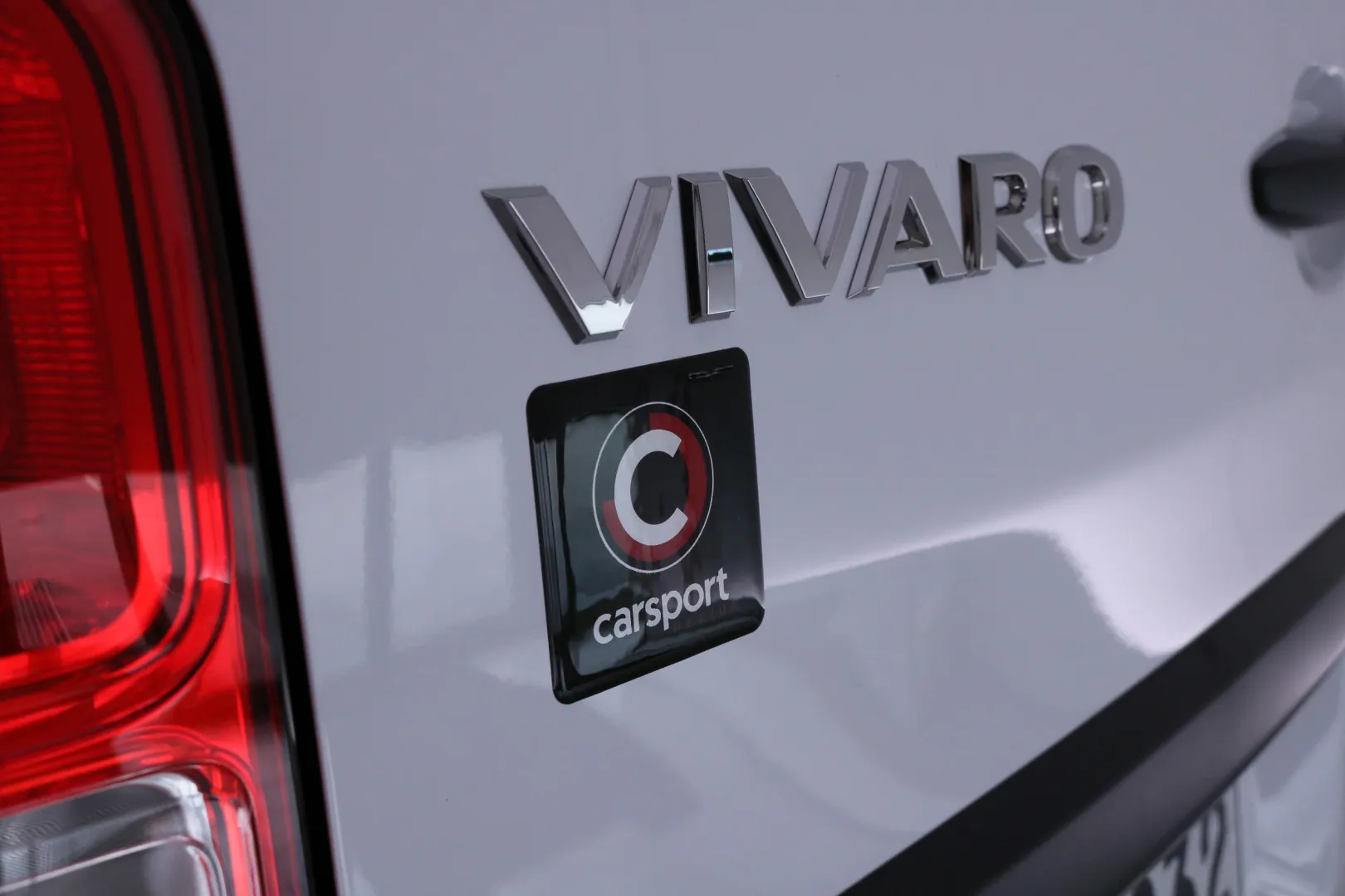 Opel Vivaro GPU-832 carousel image
