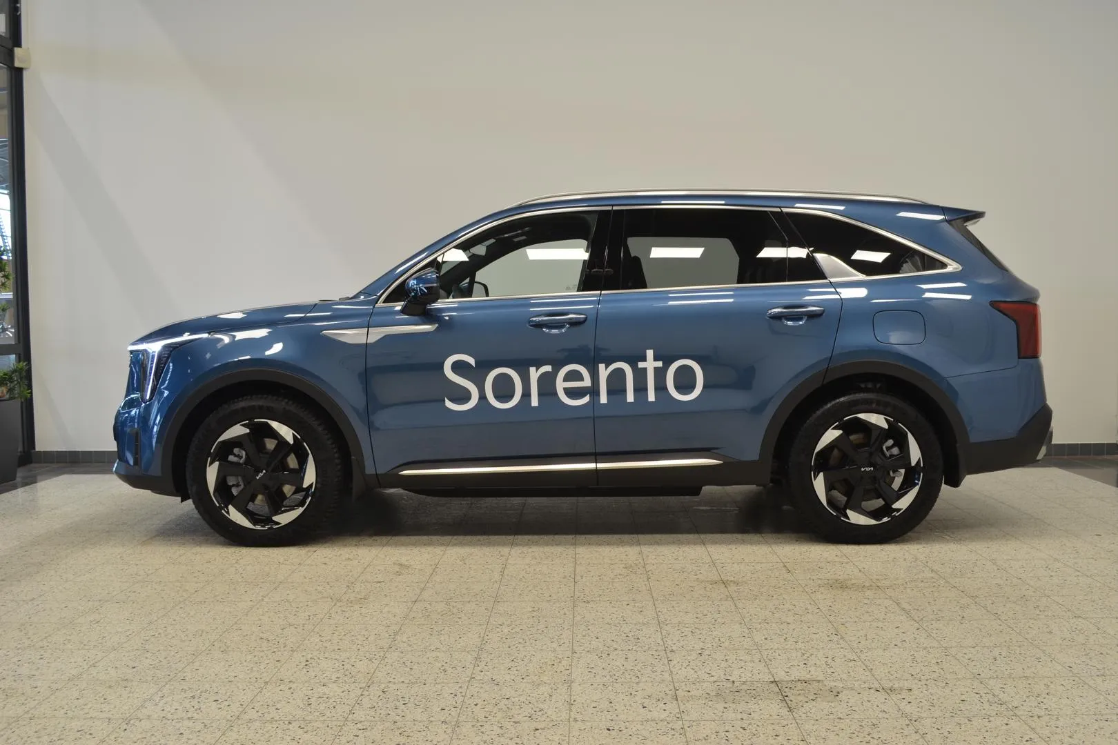 Kia Sorento LST-729 carousel image