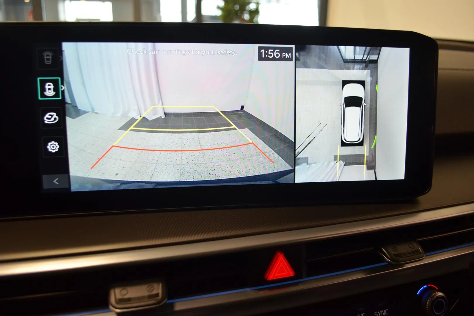 Kia Sorento LST-729 carousel image