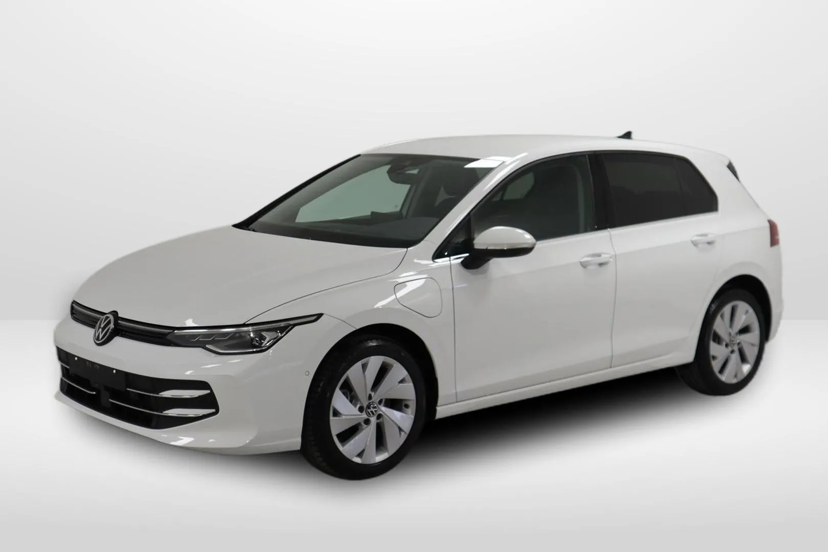 Volkswagen Golf NNV-186 carousel image