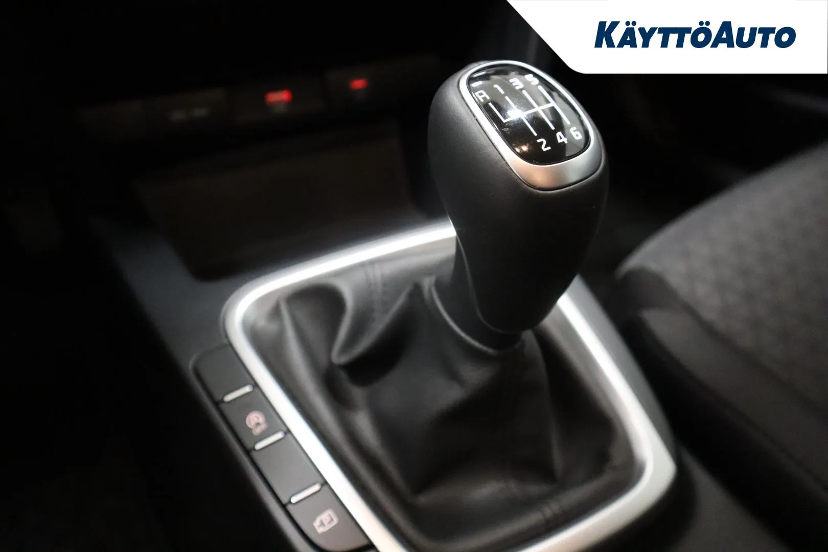 KIA Ceed JNP-892 carousel image