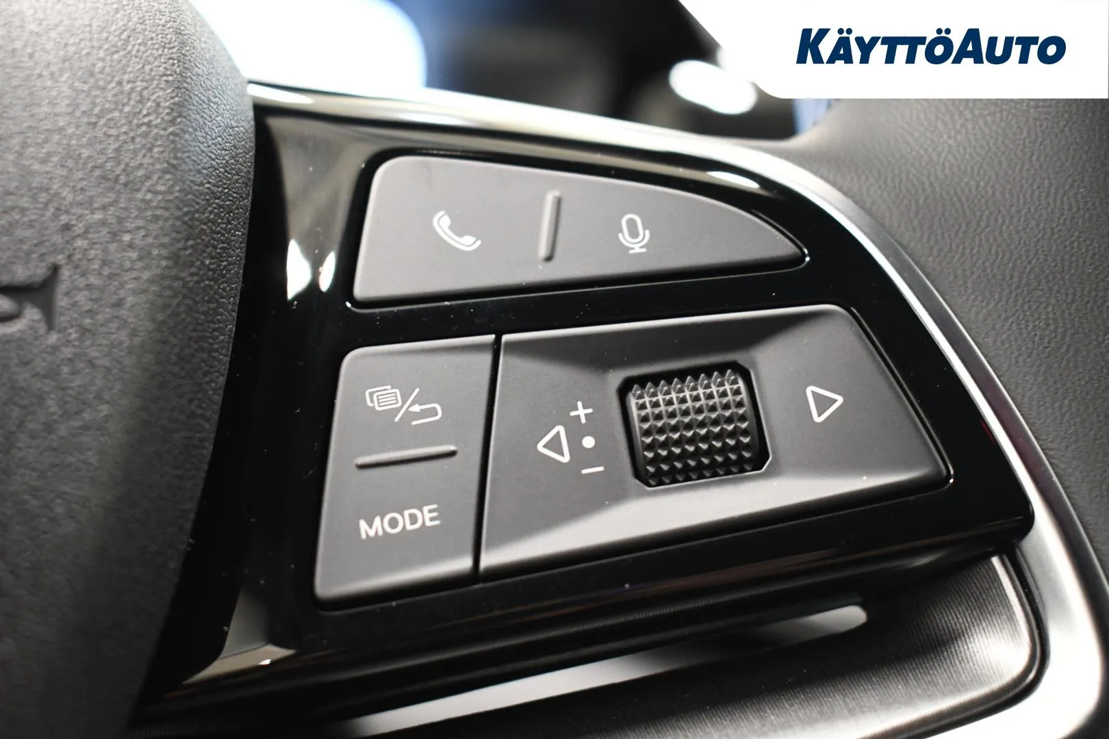 BYD Seal U MRC-302 carousel image