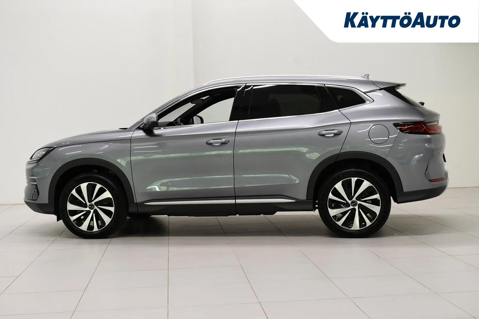 BYD Seal U MRC-302 carousel image