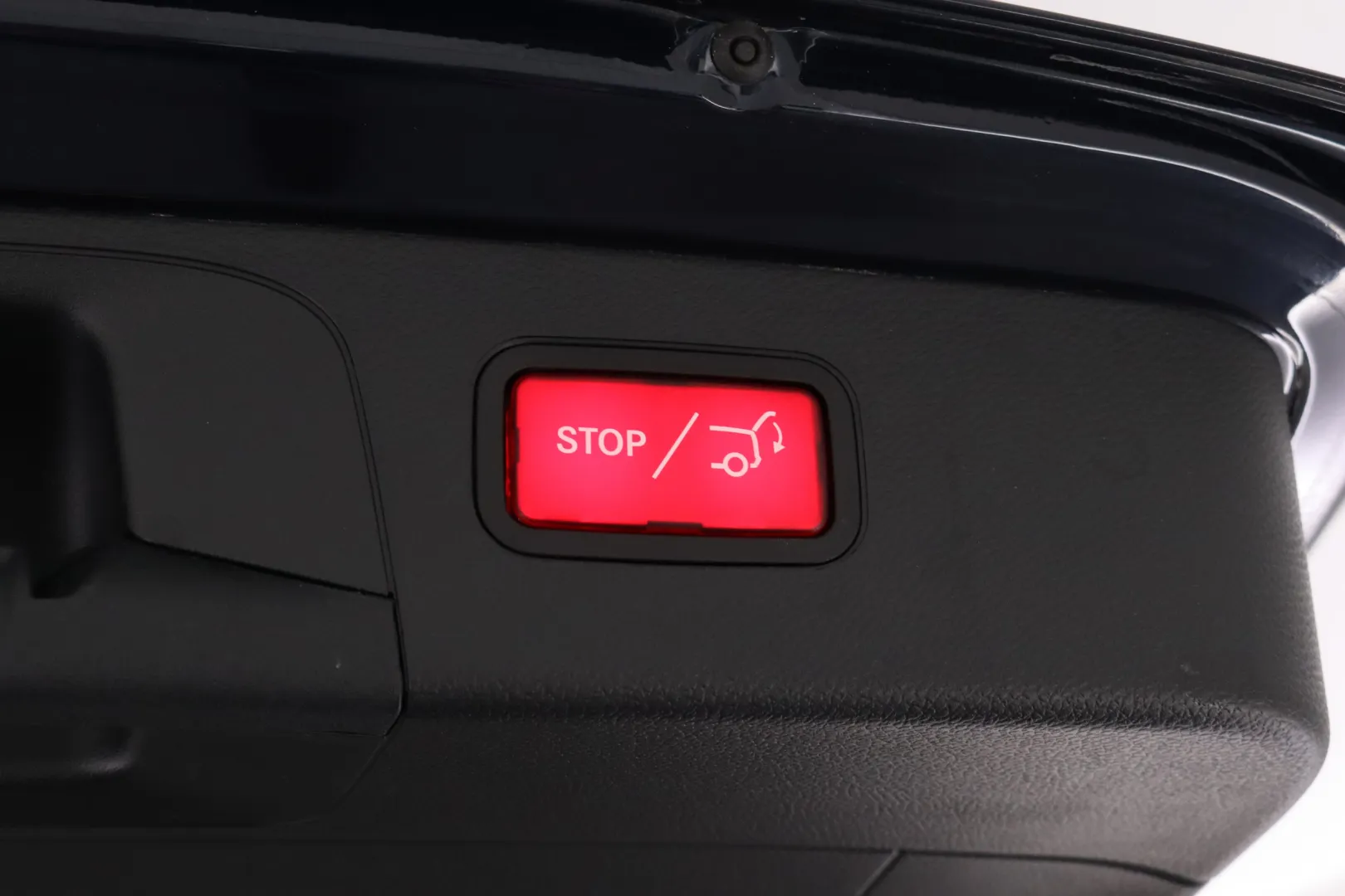 MERCEDES-BENZ GLC FRI-194 carousel image