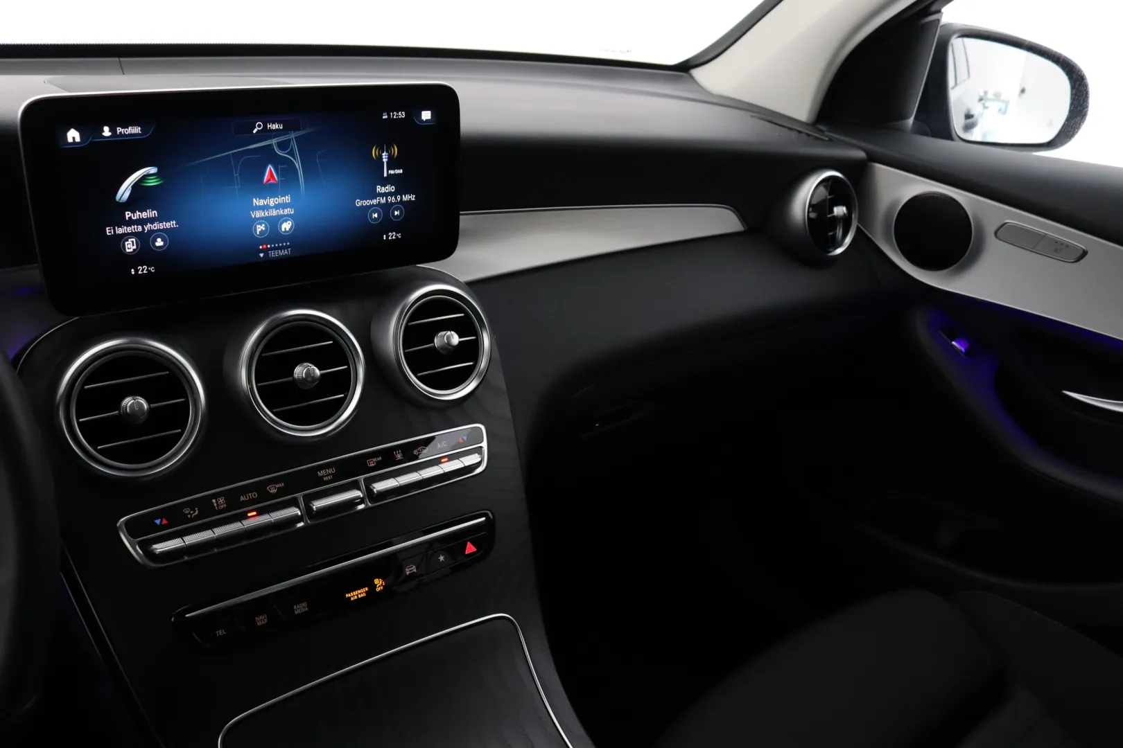 MERCEDES-BENZ GLC FRI-194 carousel image