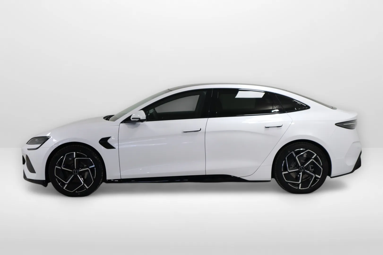 BYD Seal KVX-202 carousel image