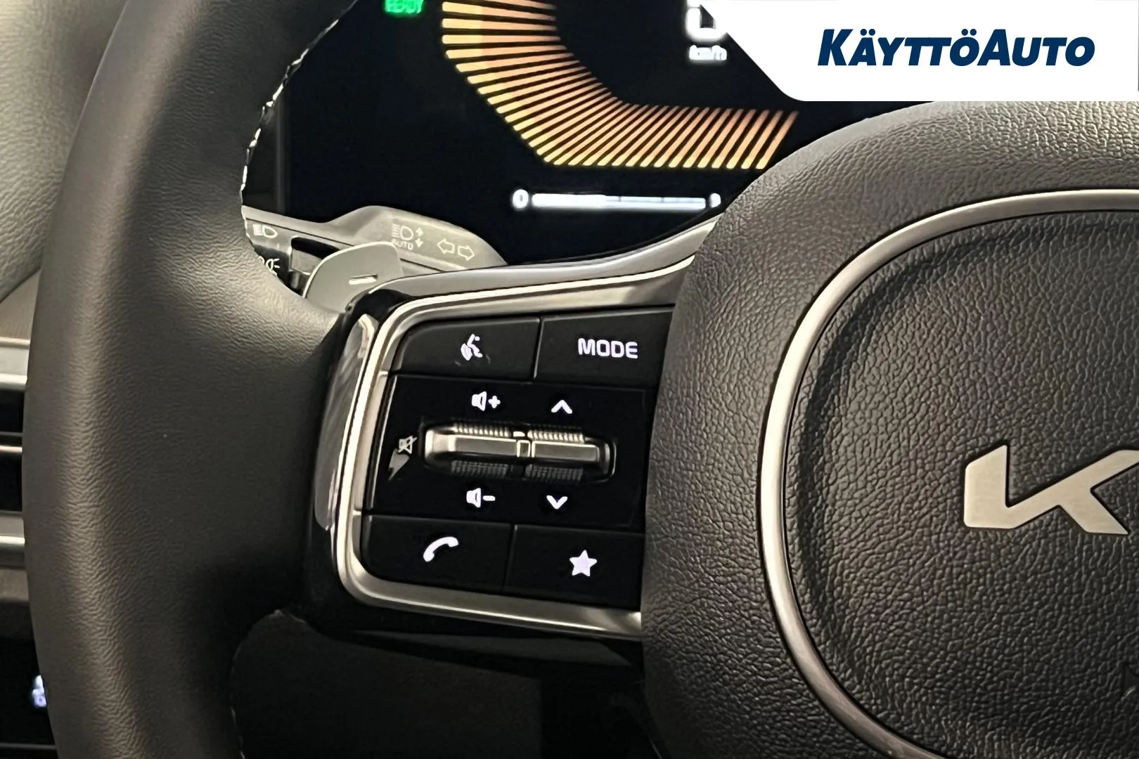 Kia Sorento CRY-206 carousel image