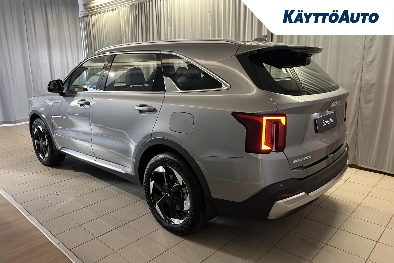 Kia Sorento CRY-206 carousel image