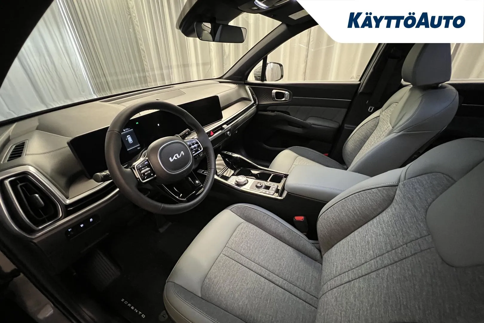 Kia Sorento CRY-206 carousel image