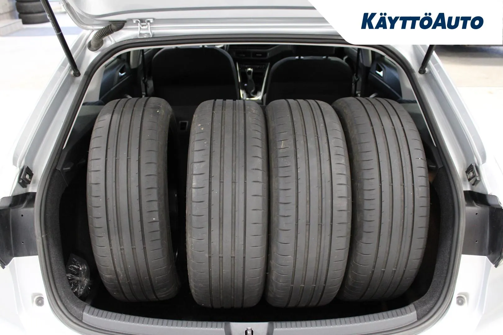 VOLKSWAGEN Taigo ZPJ-814 carousel image