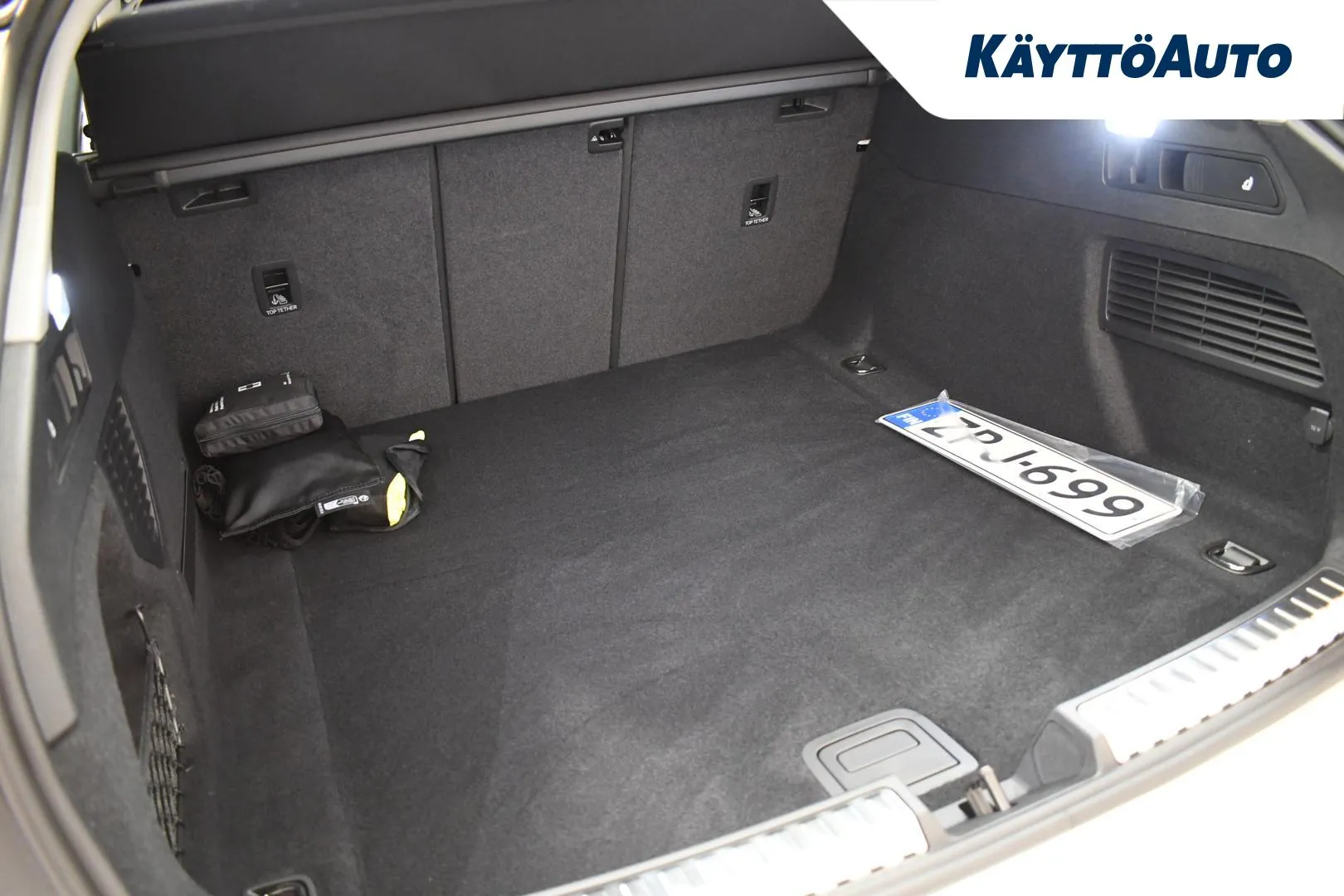 Audi A5 ZPJ-699 carousel image